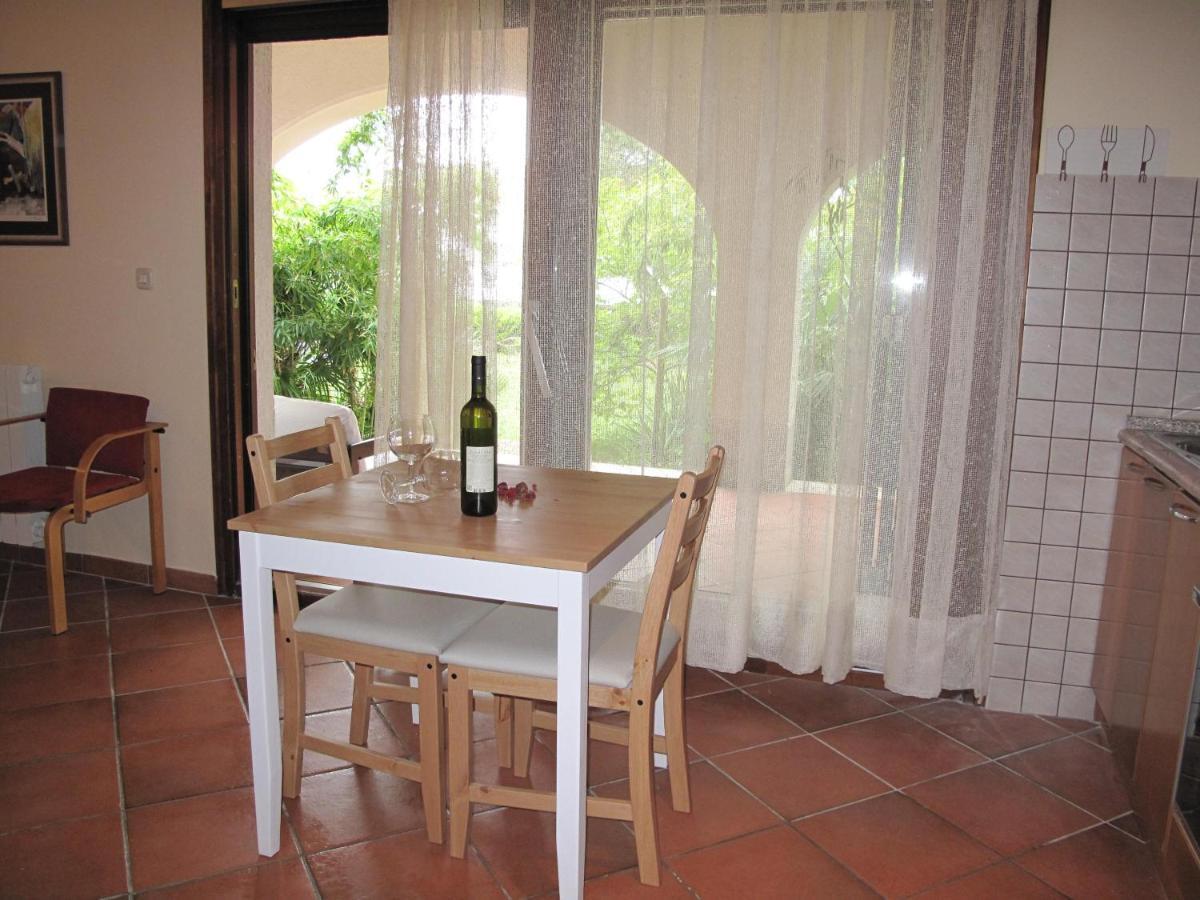 Apartmani Dubasnica Malinska Exteriör bild