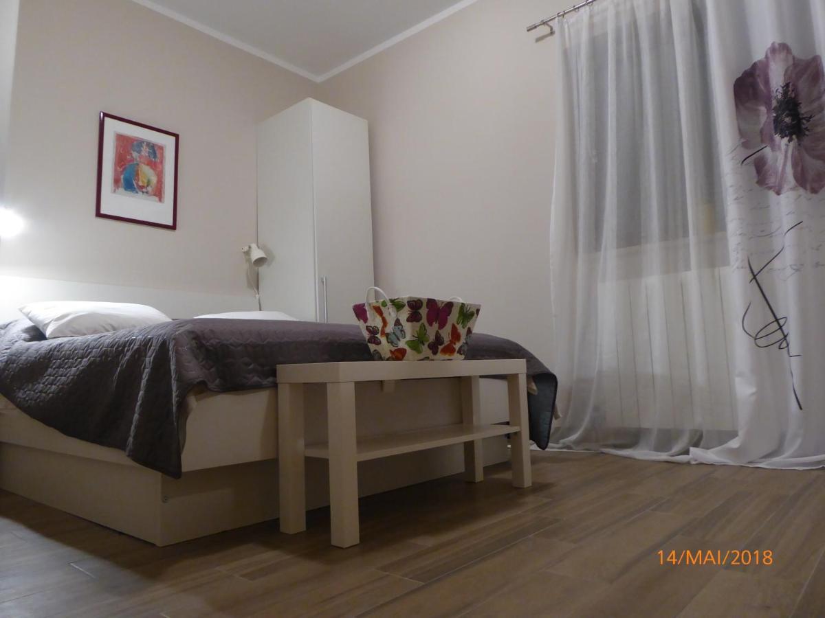 Apartmani Dubasnica Malinska Exteriör bild