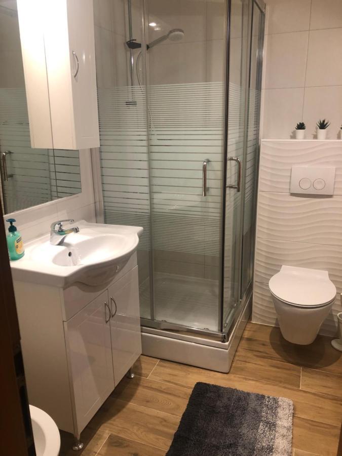 Apartmani Dubasnica Malinska Exteriör bild